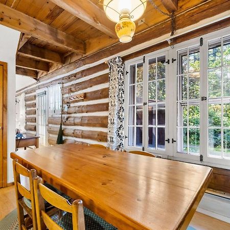 Cozy Condo By Tripp Lake Warrensburg Екстер'єр фото