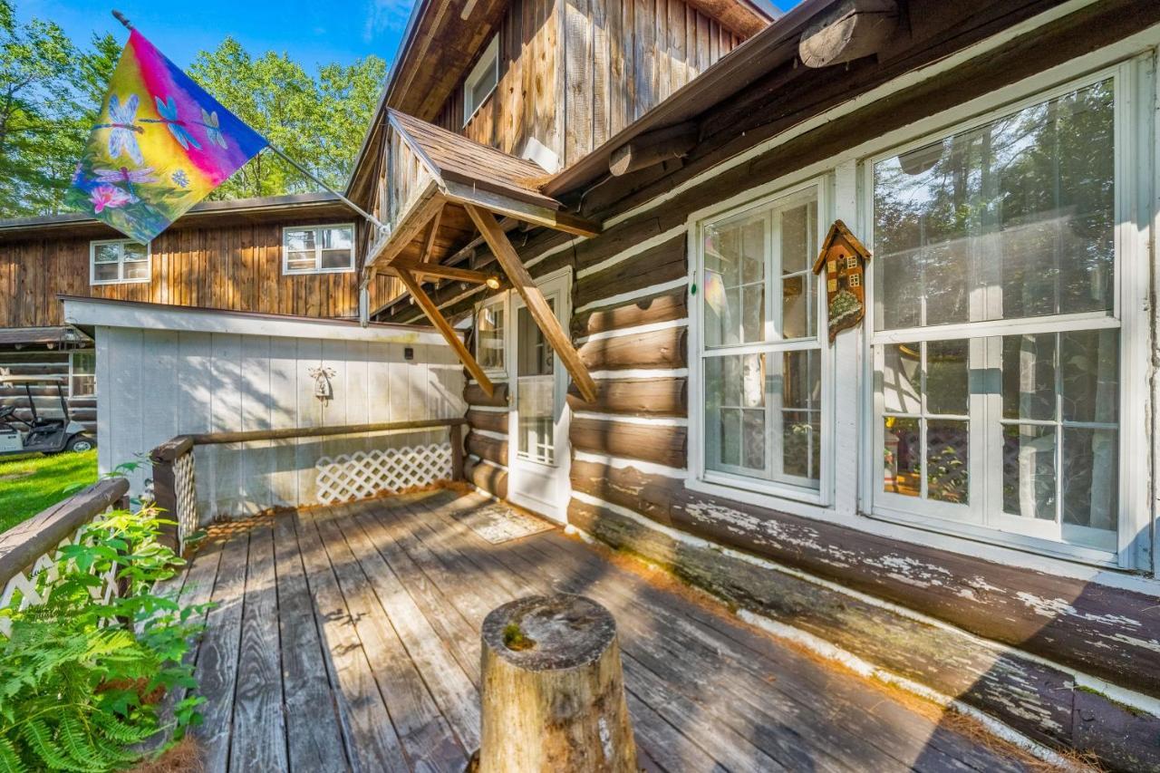 Cozy Condo By Tripp Lake Warrensburg Екстер'єр фото